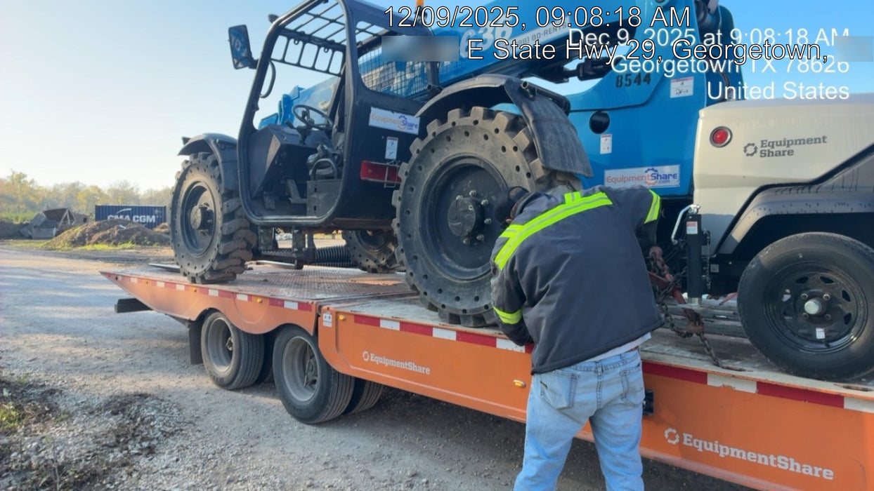 2018 Genie GTH-636 Genie GTH-636 w/Open ROPS, Solid Tires, Work Light/Beacon, 48" Carriage and Forks