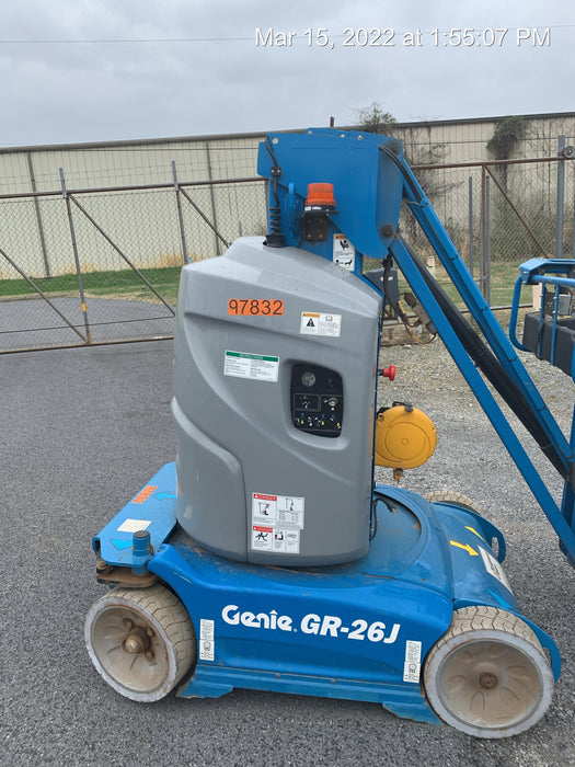 2020 GENIE GR-26J