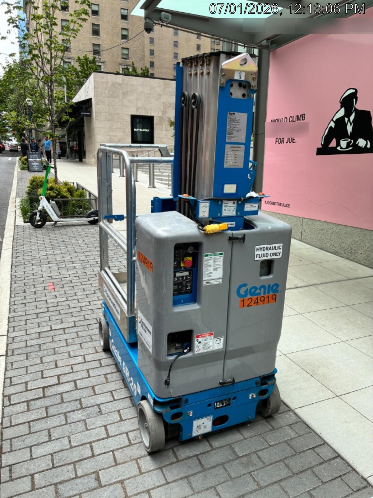 2021 GENIE GR-20