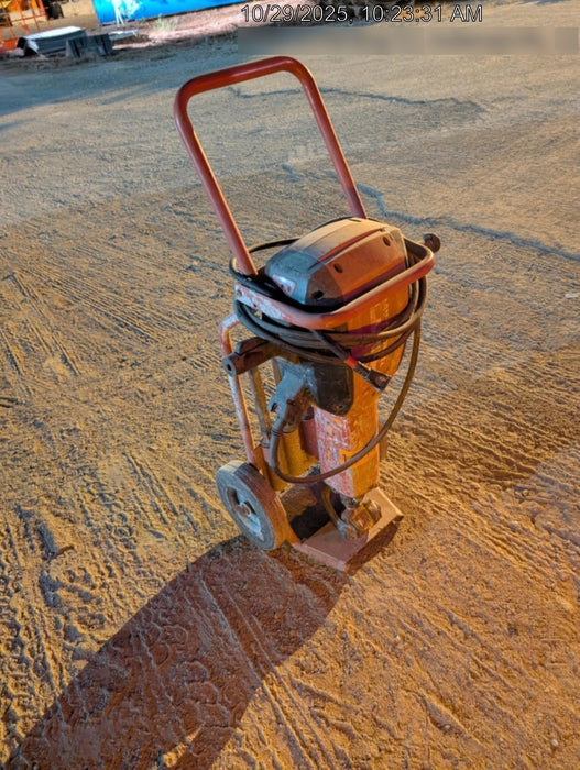 2020 HILTI TE 3000-AVR