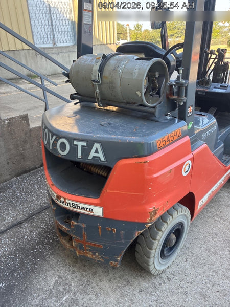 2022 TOYOTA 50-8FGU25