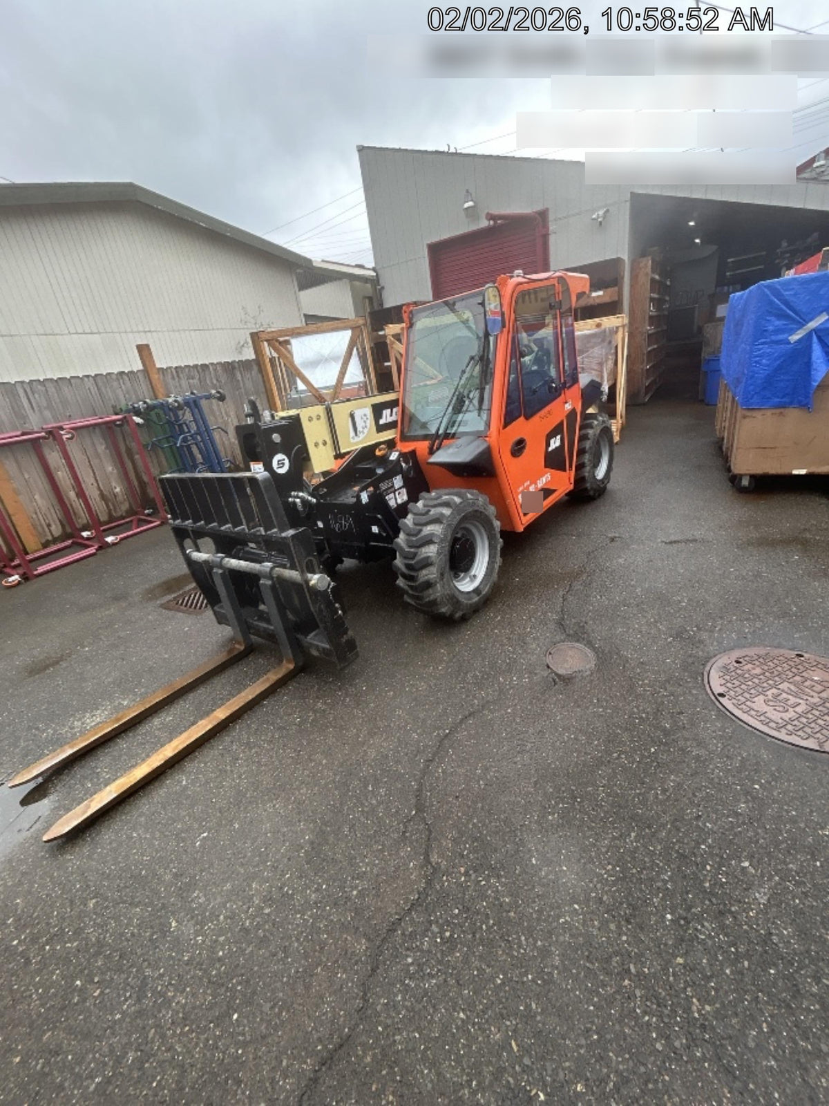 2025 JLG 519