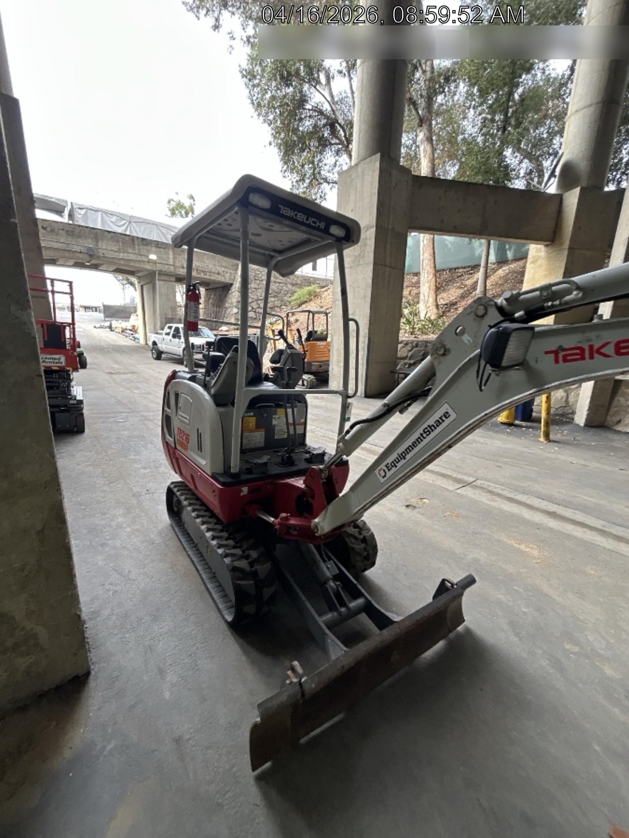 2023 TAKEUCHI TB216R