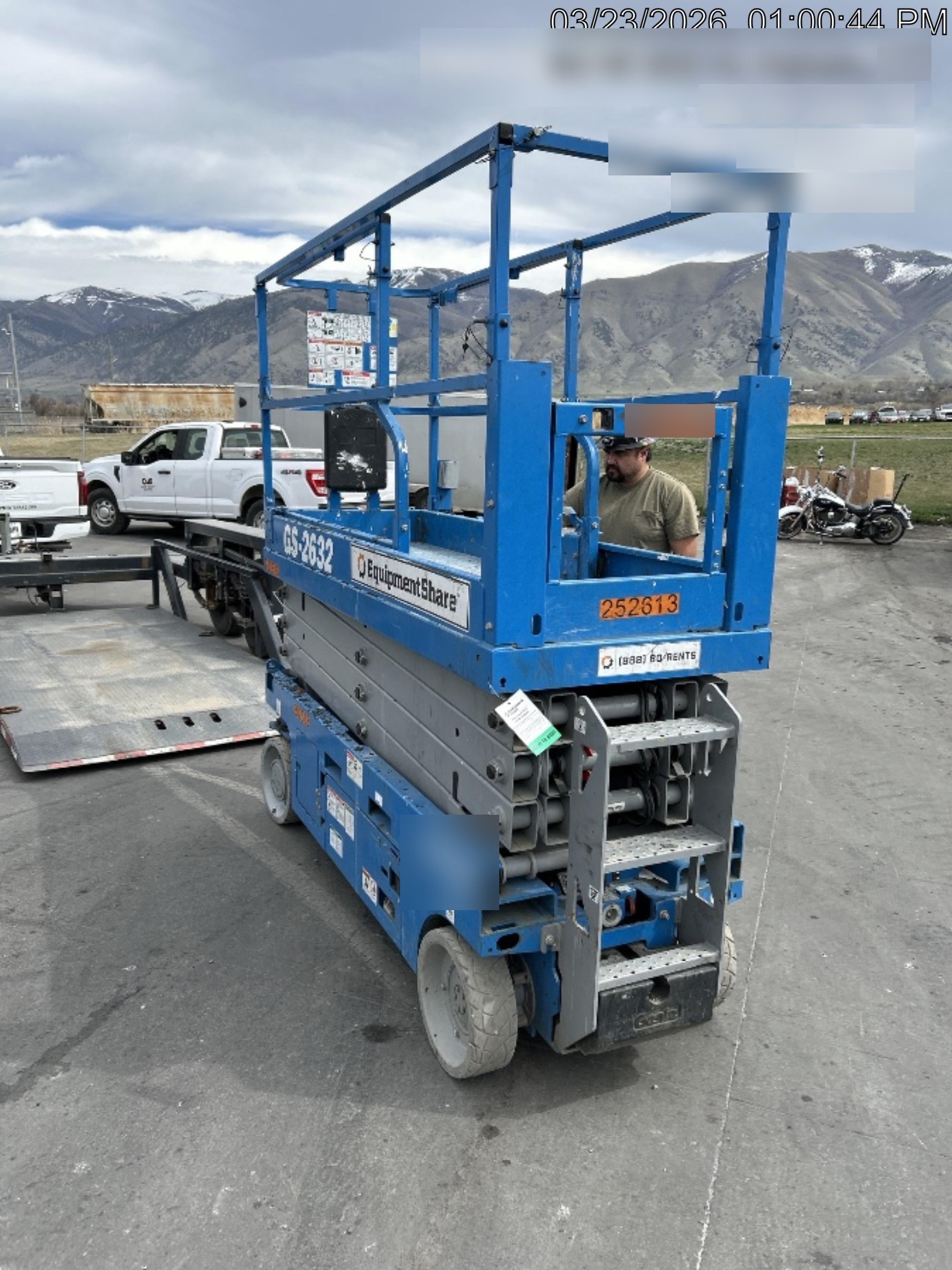 2022 GENIE GS-2632