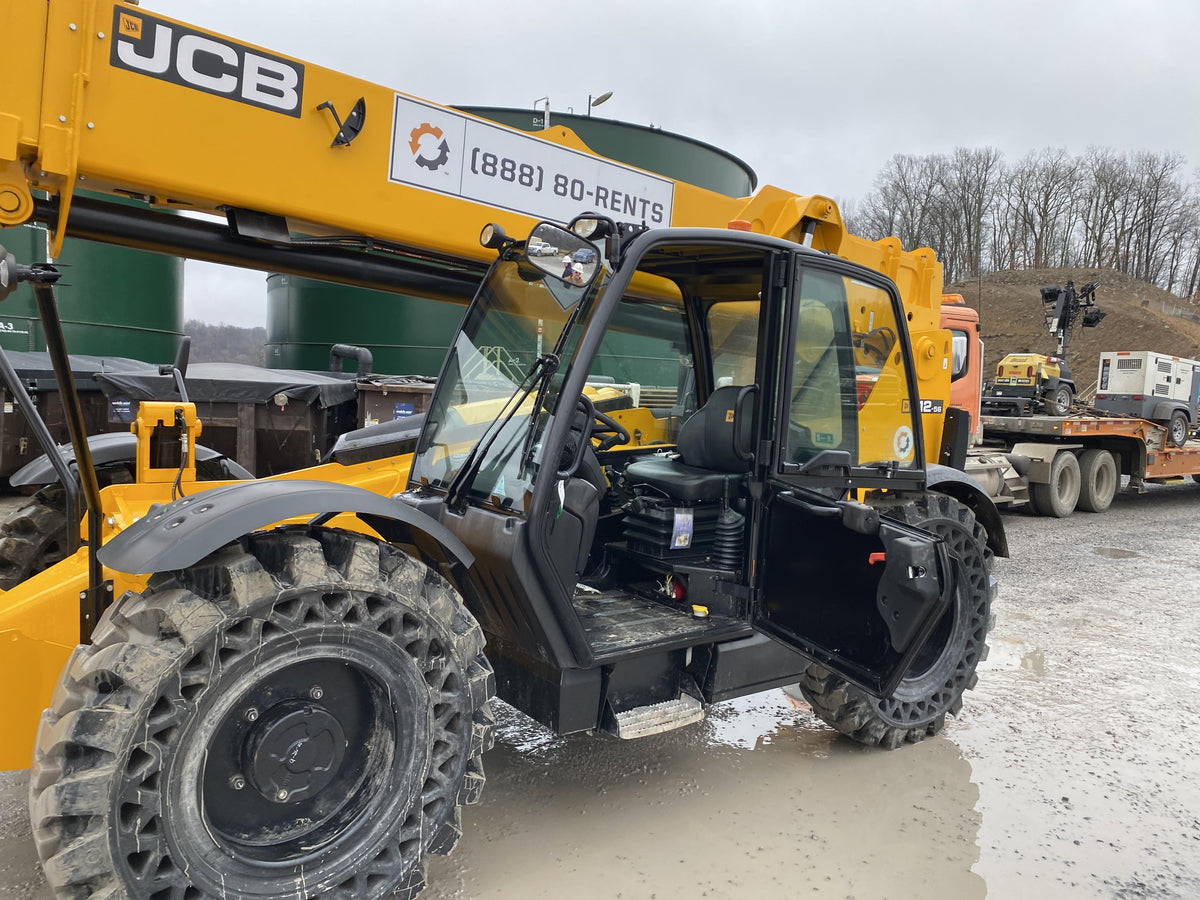 2022 JCB 512-56