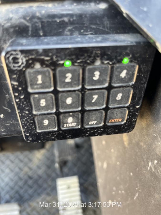 2018 Genie GTH-636 GTH-636 w/Open ROPS, Solid Tires, beacon/work lights, 48" carriage/forks