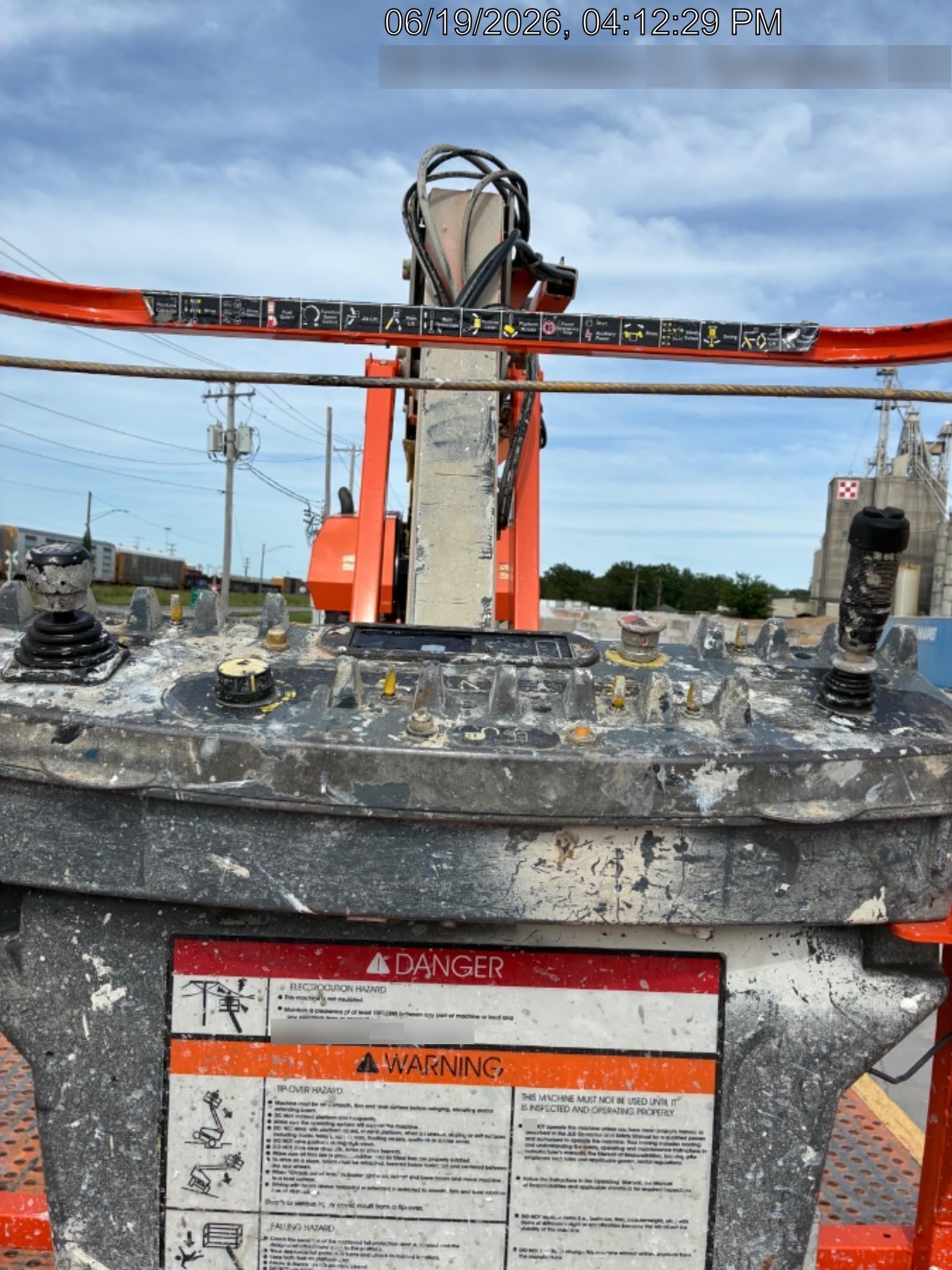 2019 JLG 860SJ