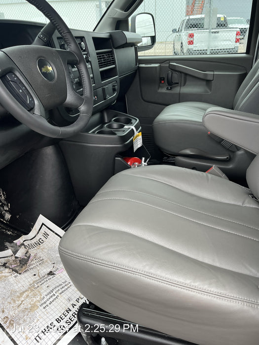 2023 CHEVROLET Express Van - Rental