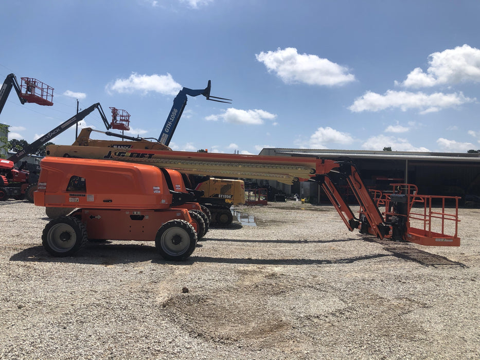 2019 JLG 660SJ