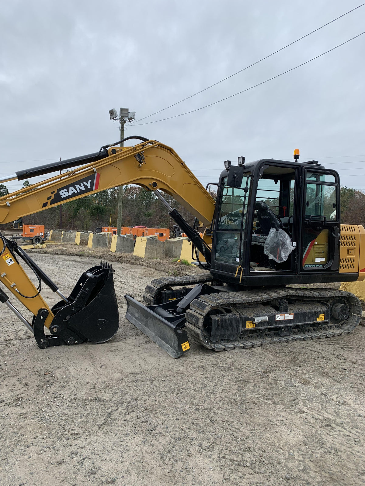2022 SANY SY95R