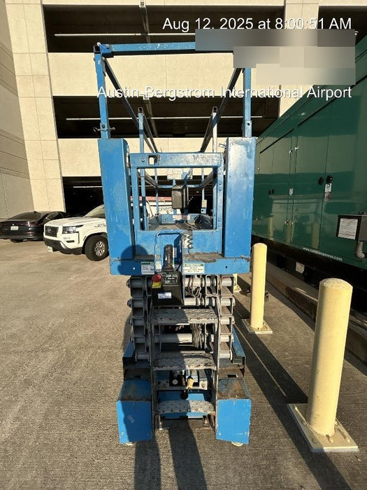 2017 Genie GS-3232 Genie GS3232 Scissor Lift