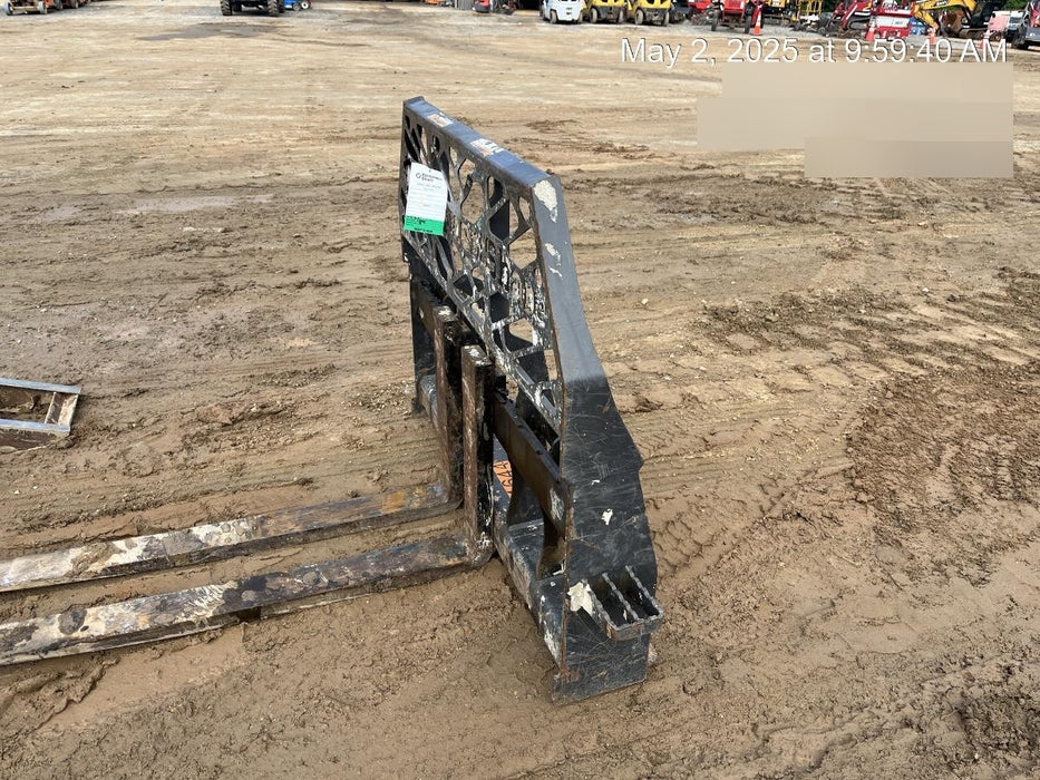 2021 PALADIN 48" Pallet Forks - Paladin