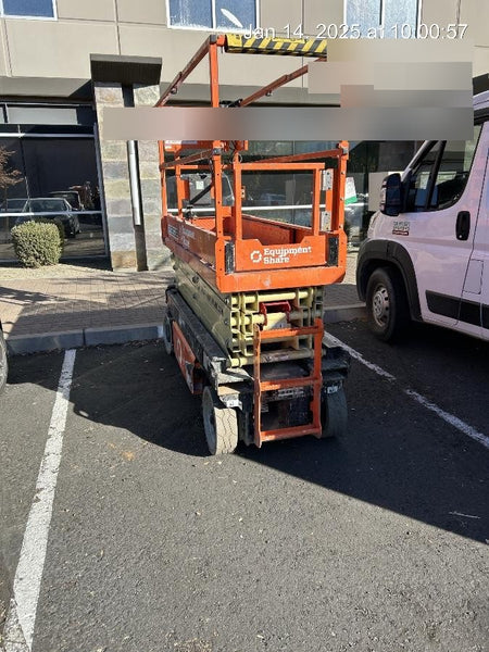 2022 JLG ES2632