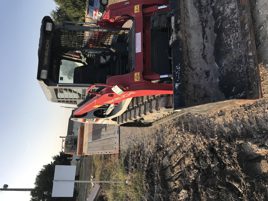 2019 TAKEUCHI TL8