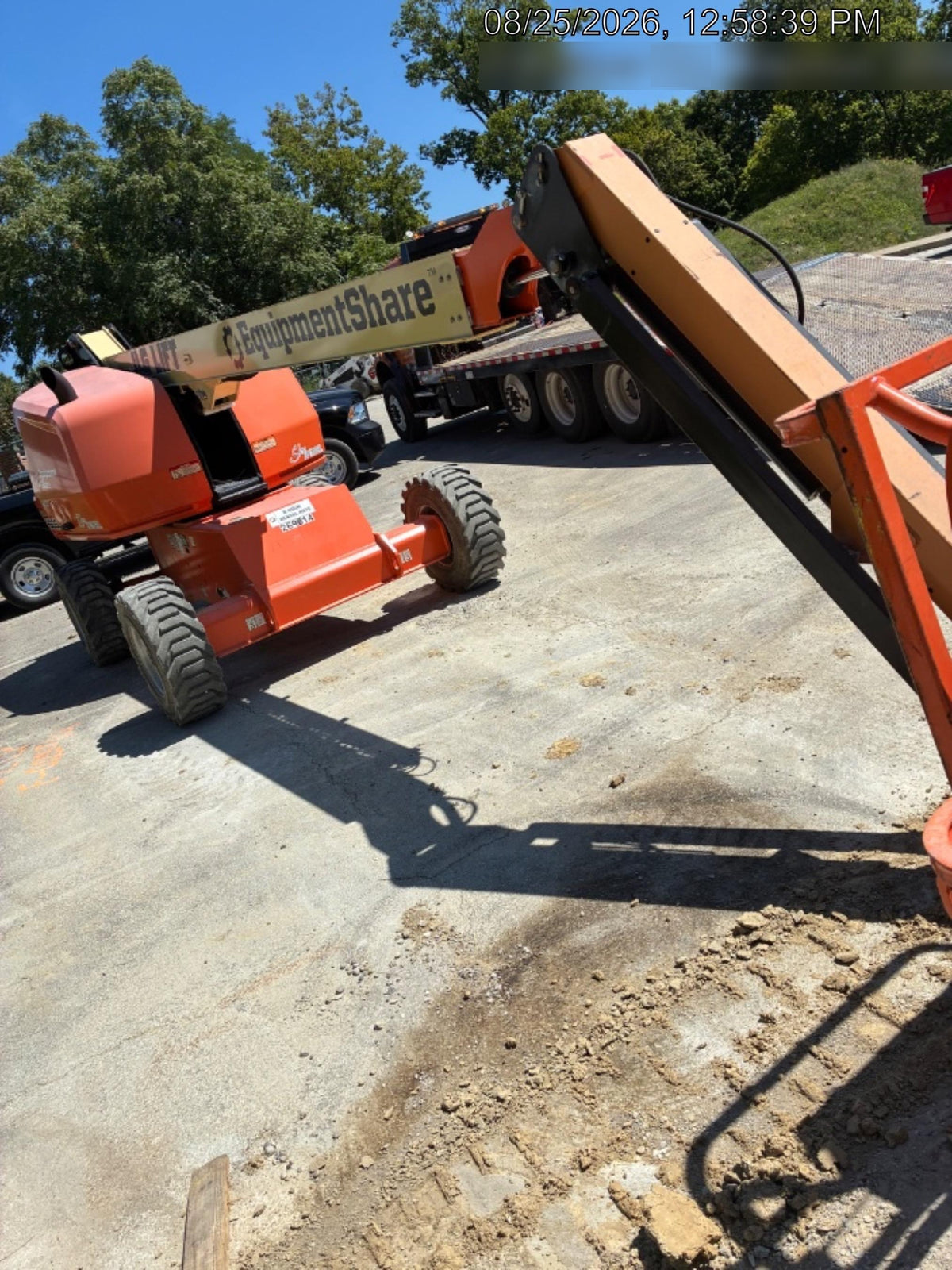 2022 JLG 460SJ