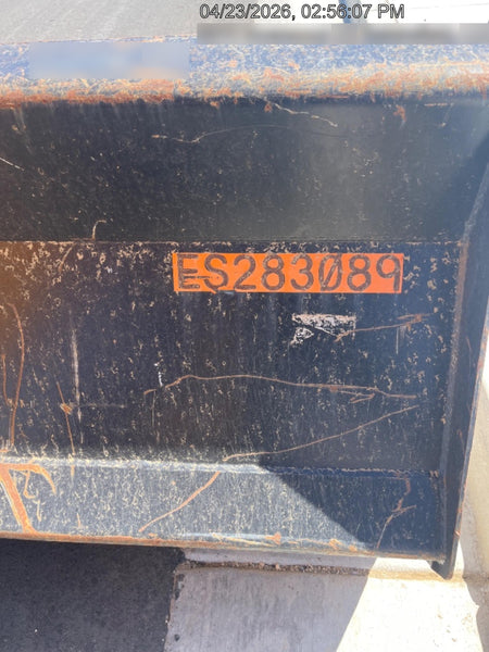 2022 JLG 1001100823