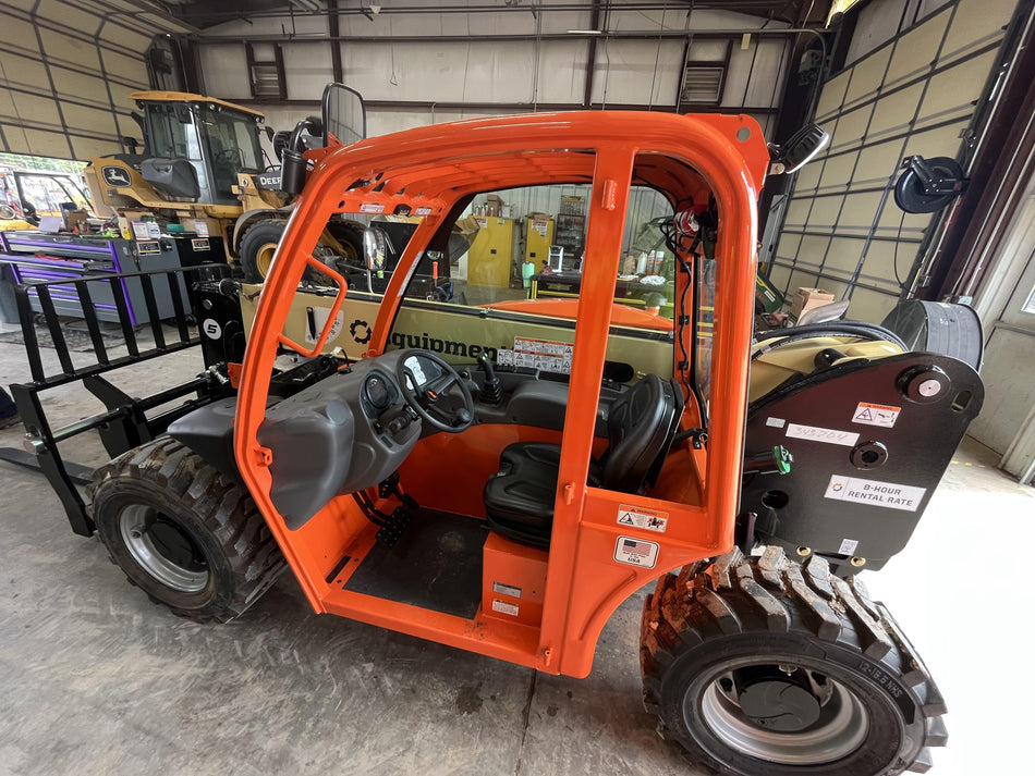 2023 JLG G5-18A