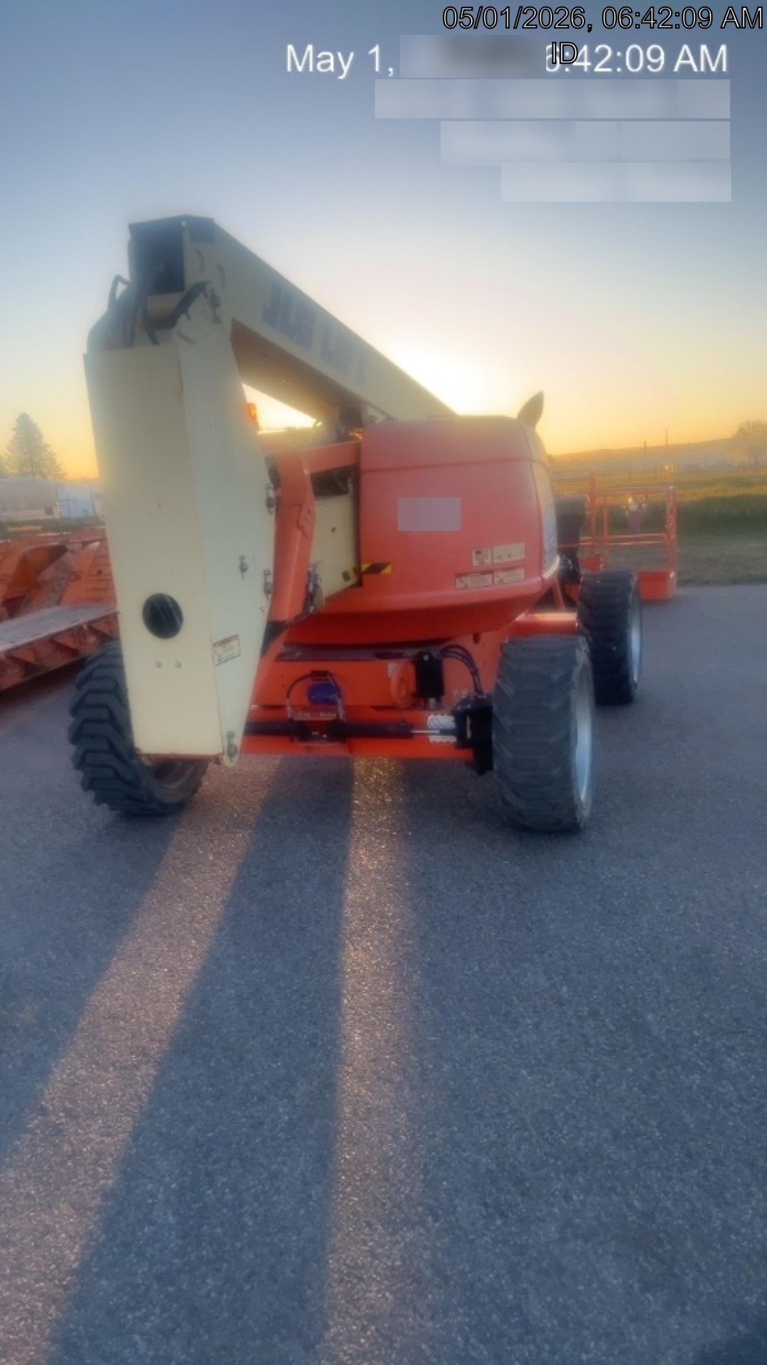 2019 JLG 600AJ