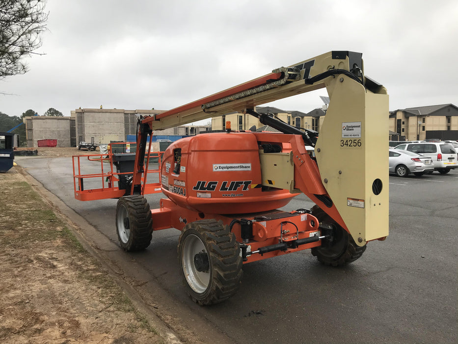 2019 JLG 600AJ