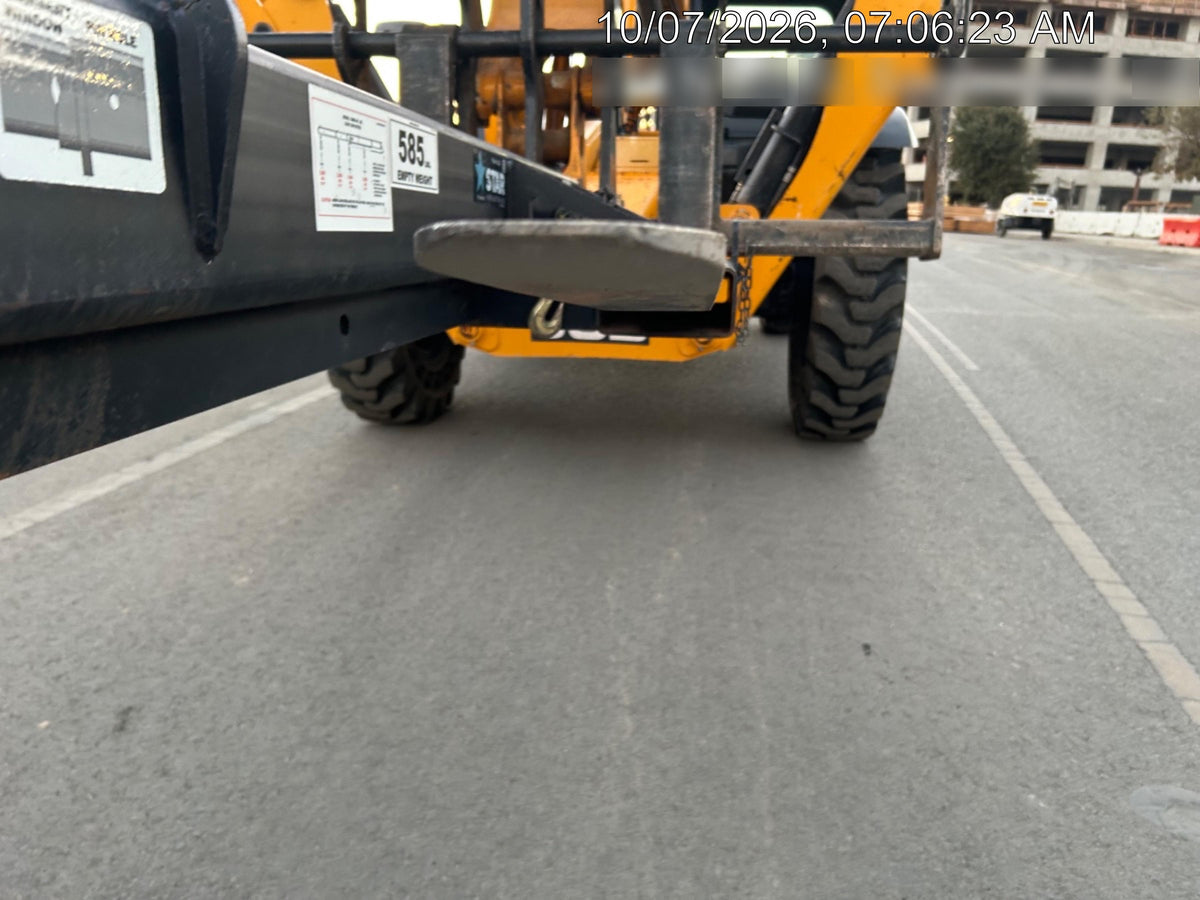 2023 JCB 510-56