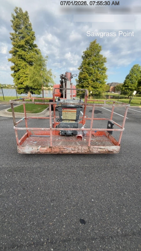 2019 JLG 660SJ
