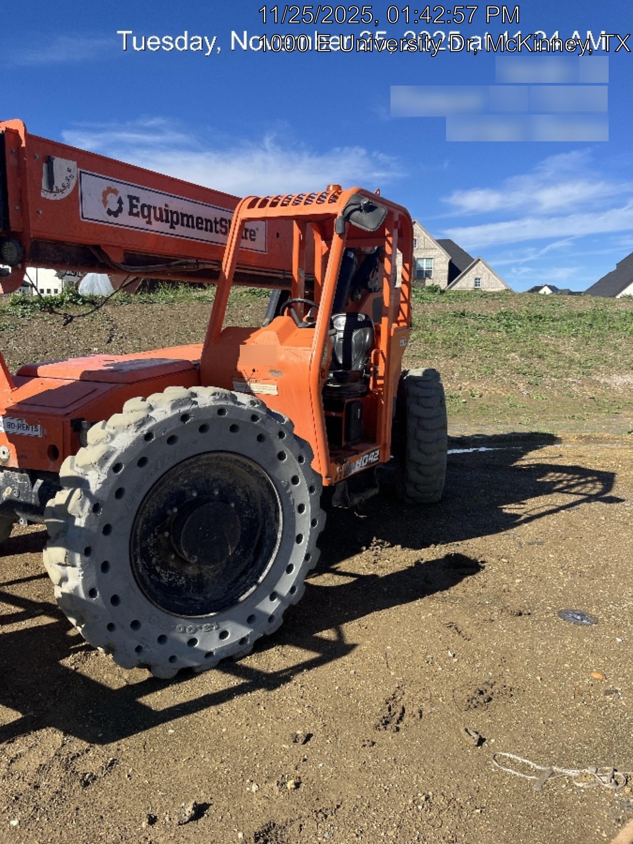 2021 SKYTRAK 8042