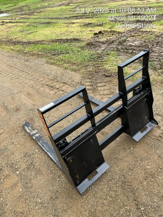 2025 ARROW MATERIAL HANDLING 24" Pallet Fork Frame