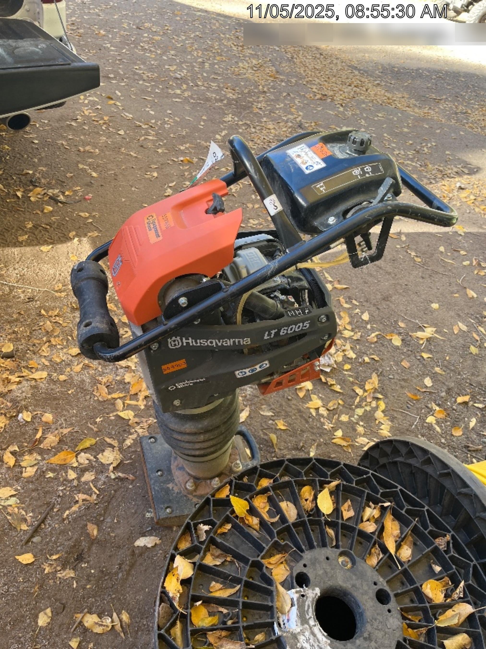 2025 HUSQVARNA LT6005
