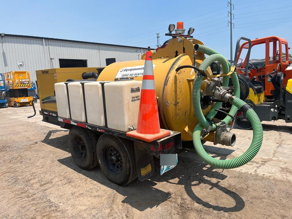 2021 Vac-Tron LP573XDT 500 Gallon Debris Tank w/ Hydraulic Tilt, two (2) 100 Gallon Water Tanks, Low Profile Torsion Axles (12,000 GVWR)