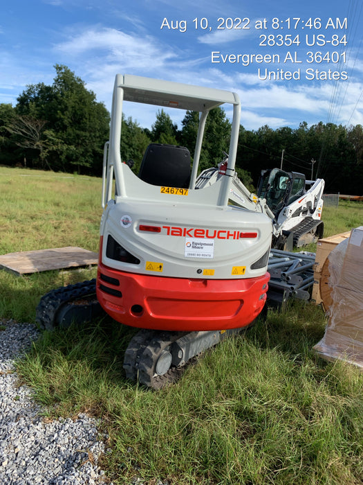 2022 TAKEUCHI TB235-2R