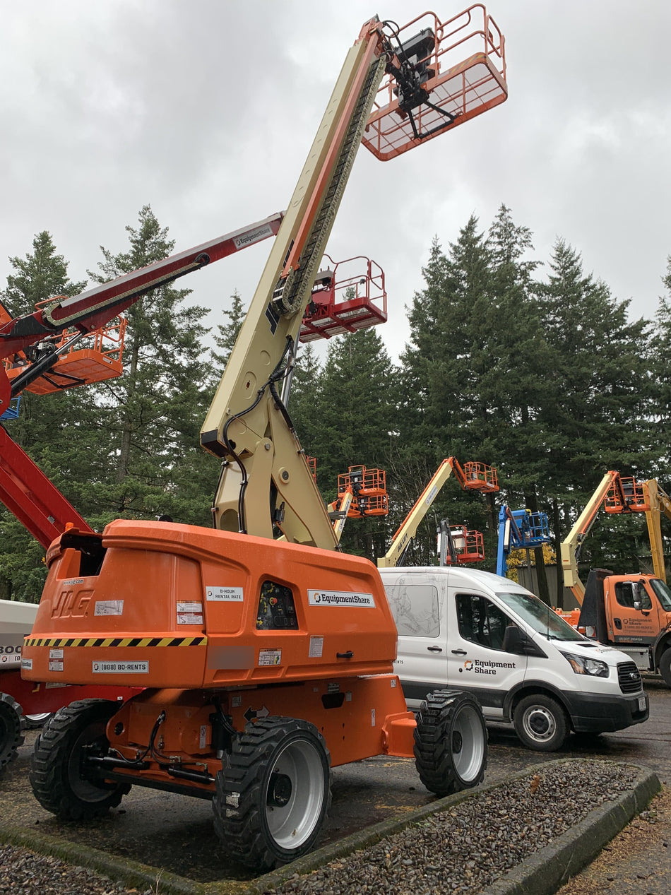 2021 JLG 600S