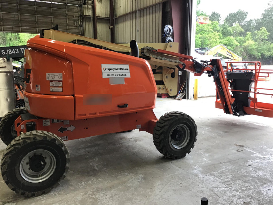 2019 JLG 450AJ