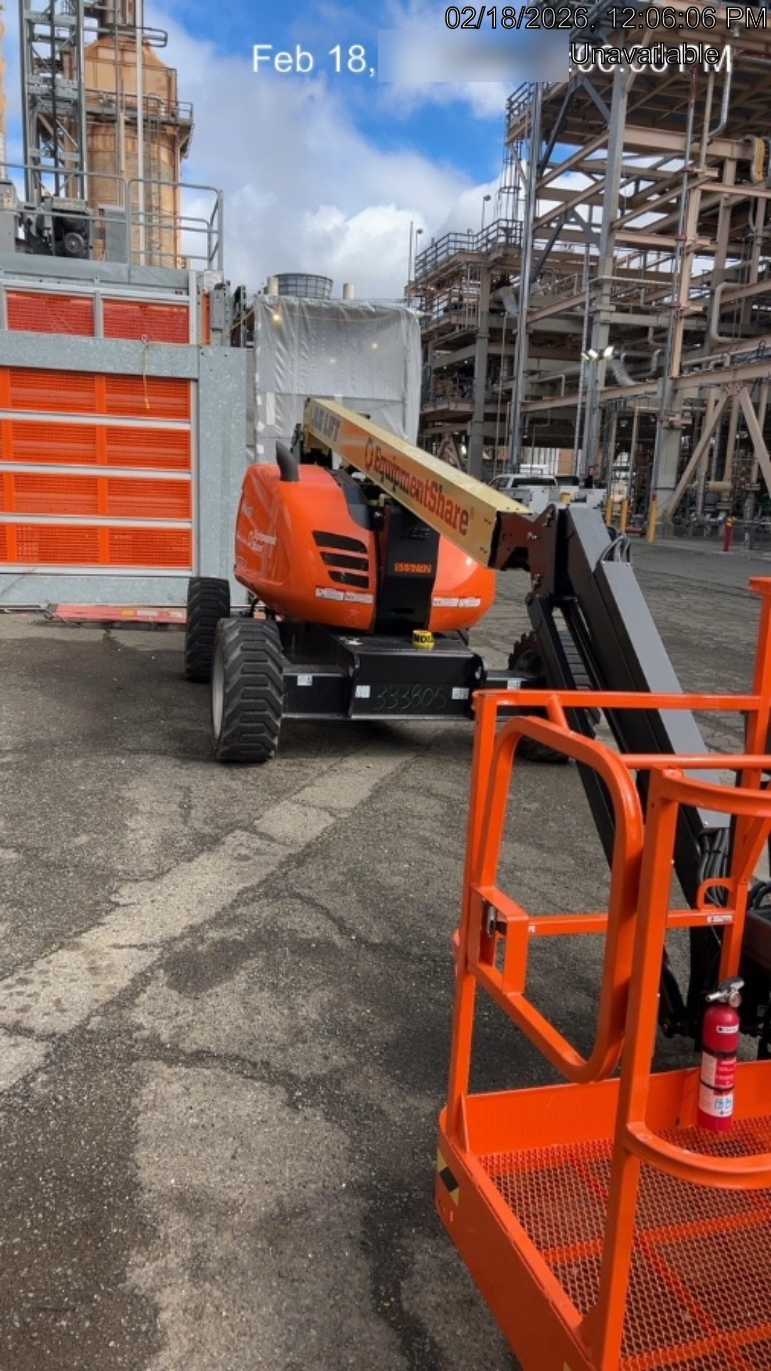 2025 JLG 600AJ