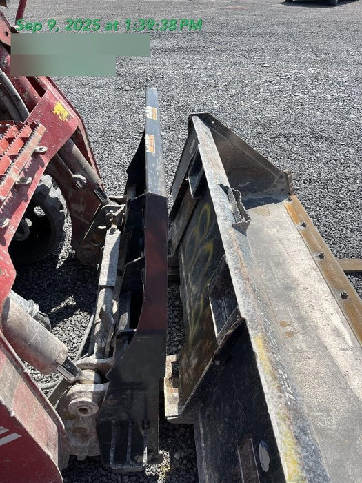 2022 PALADIN 48" Pallet Forks - Paladin