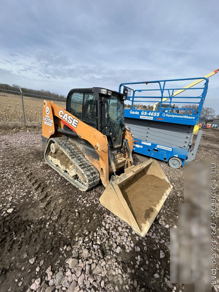 2021 CASE TR270B
