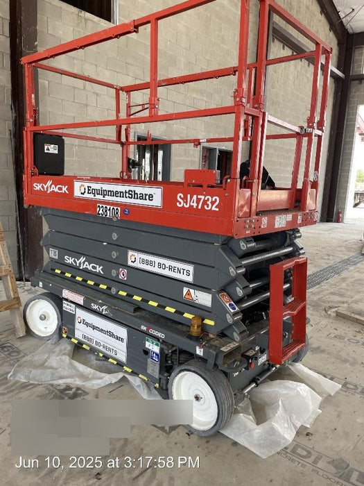 2022 SKYJACK SJ4732