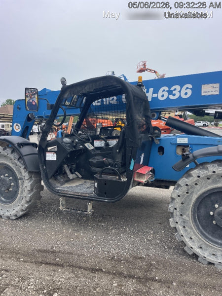 2018 Genie GTH-636 Genie GTH-636 w/Open ROPS, Work Lights, Solid Tires, RH Cab Mesh, Beacon, 48" Carriage and Forks