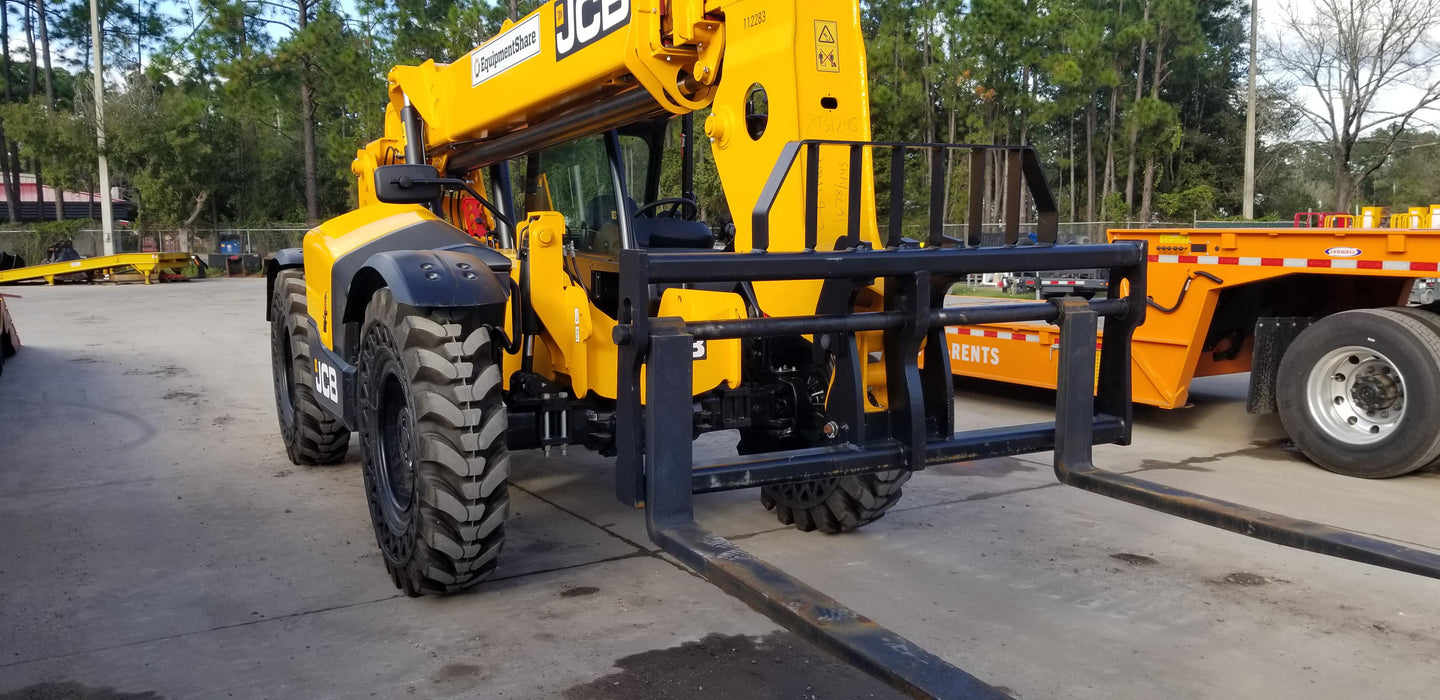 2020 JCB 509-42 Canopy, Solid Tires, Work Lights, Beacon, Aux Hydraulics, Back up Alarm, Lifting Eye, ES Decals