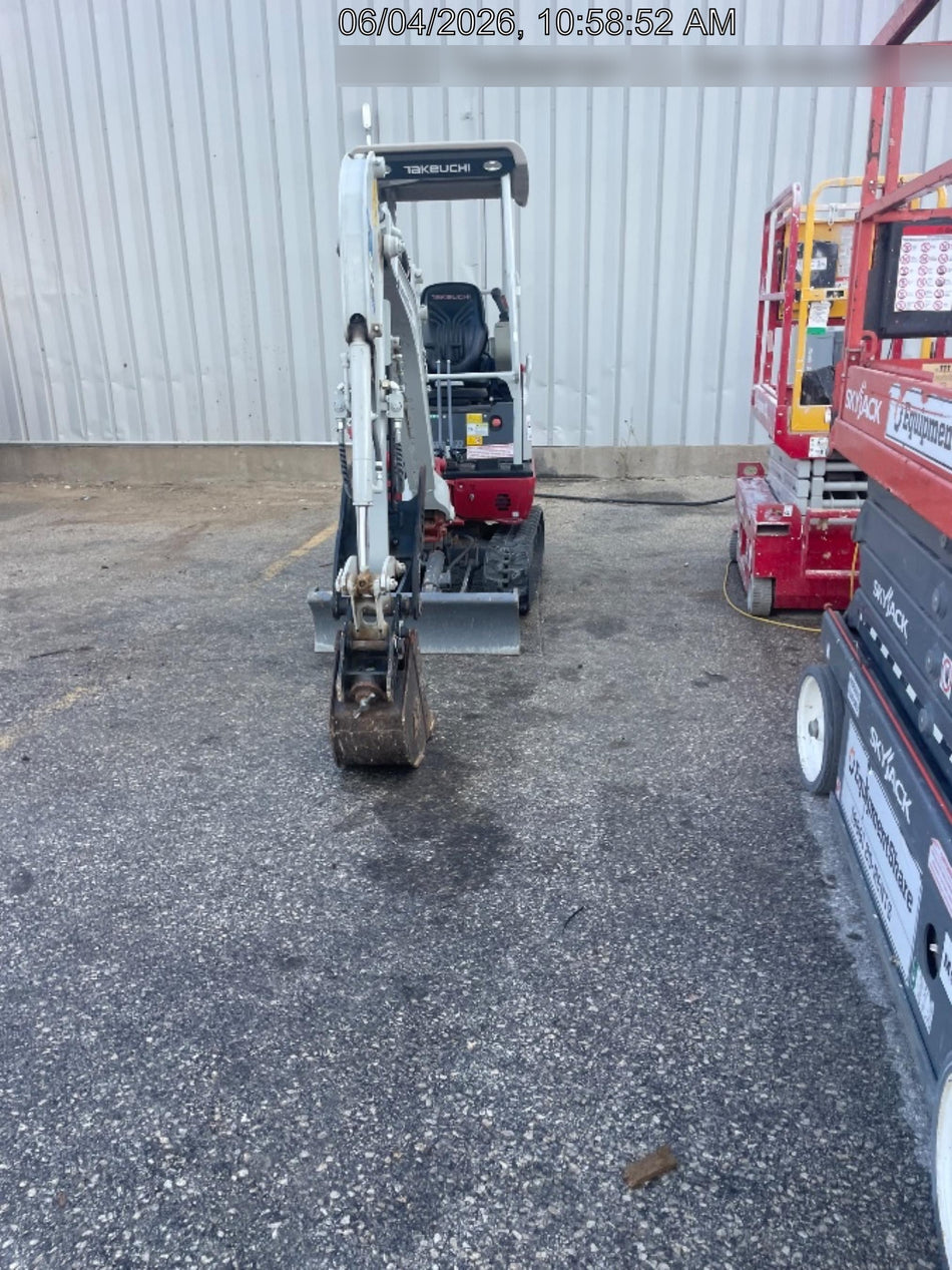 2023 TAKEUCHI TB20e