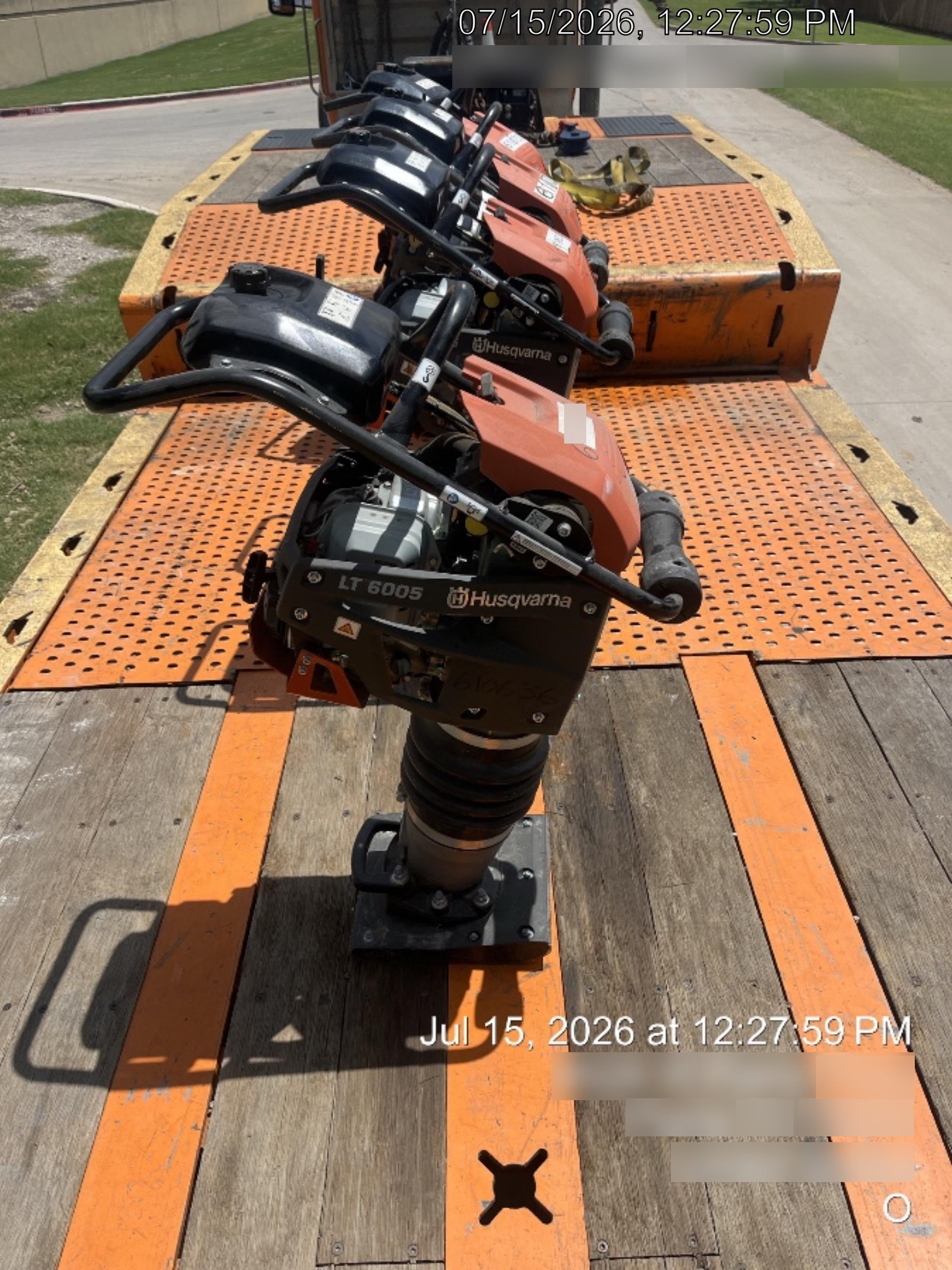 2025 HUSQVARNA LT6005