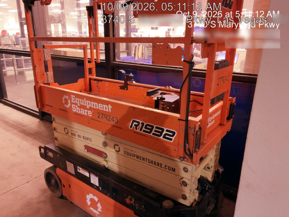 2022 JLG R1932