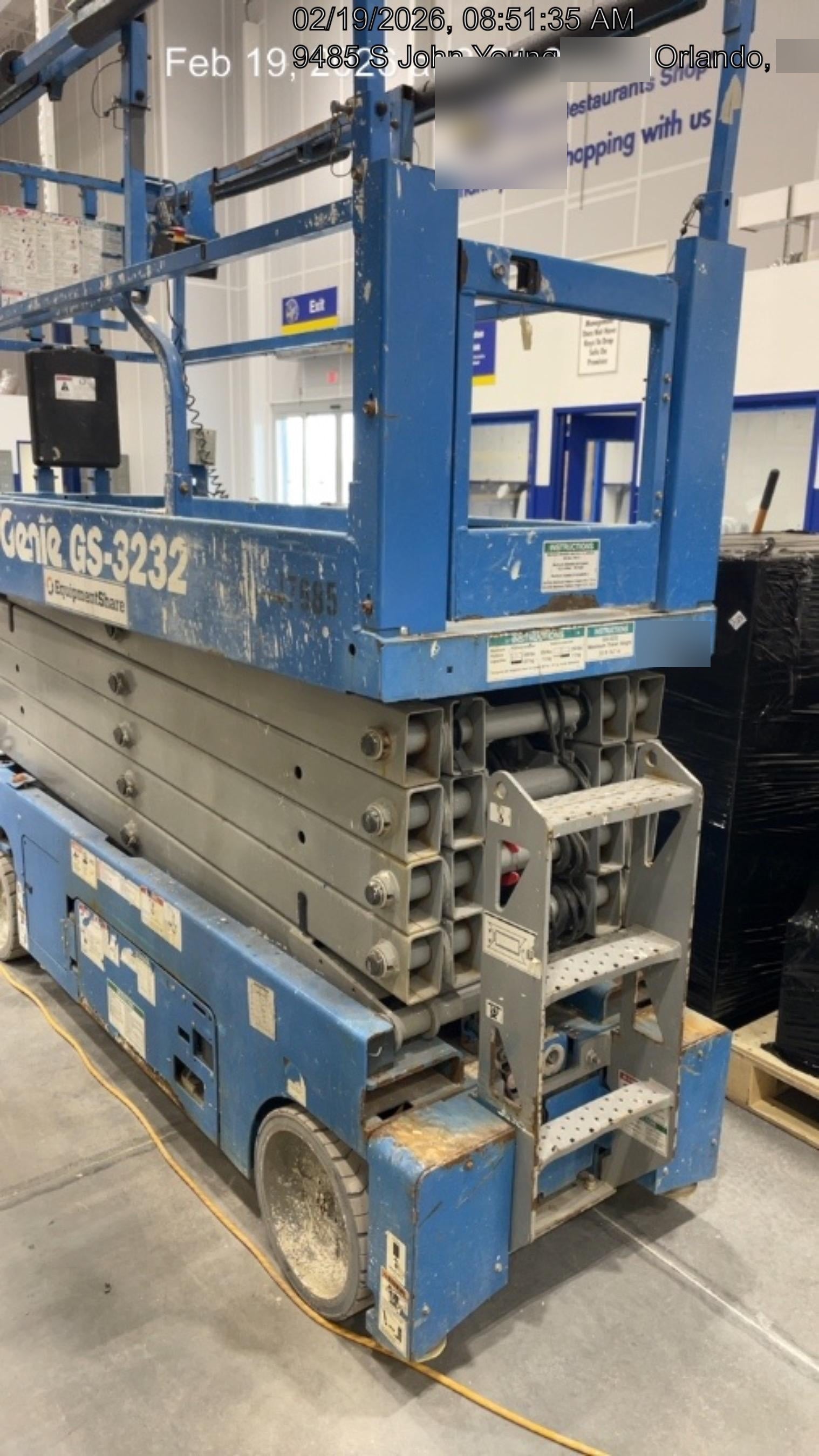 2018 Genie GS-3232 GS-3232 w/Folding rails, Half height swing gate
