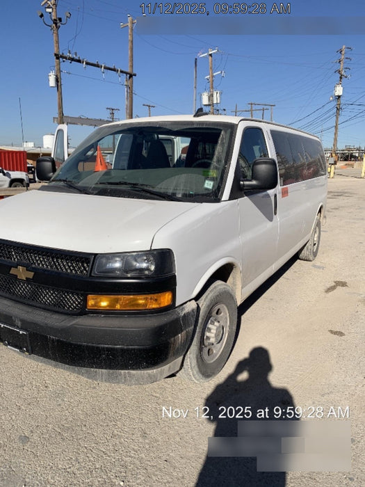 2024 CHEVROLET Express Van - Rental