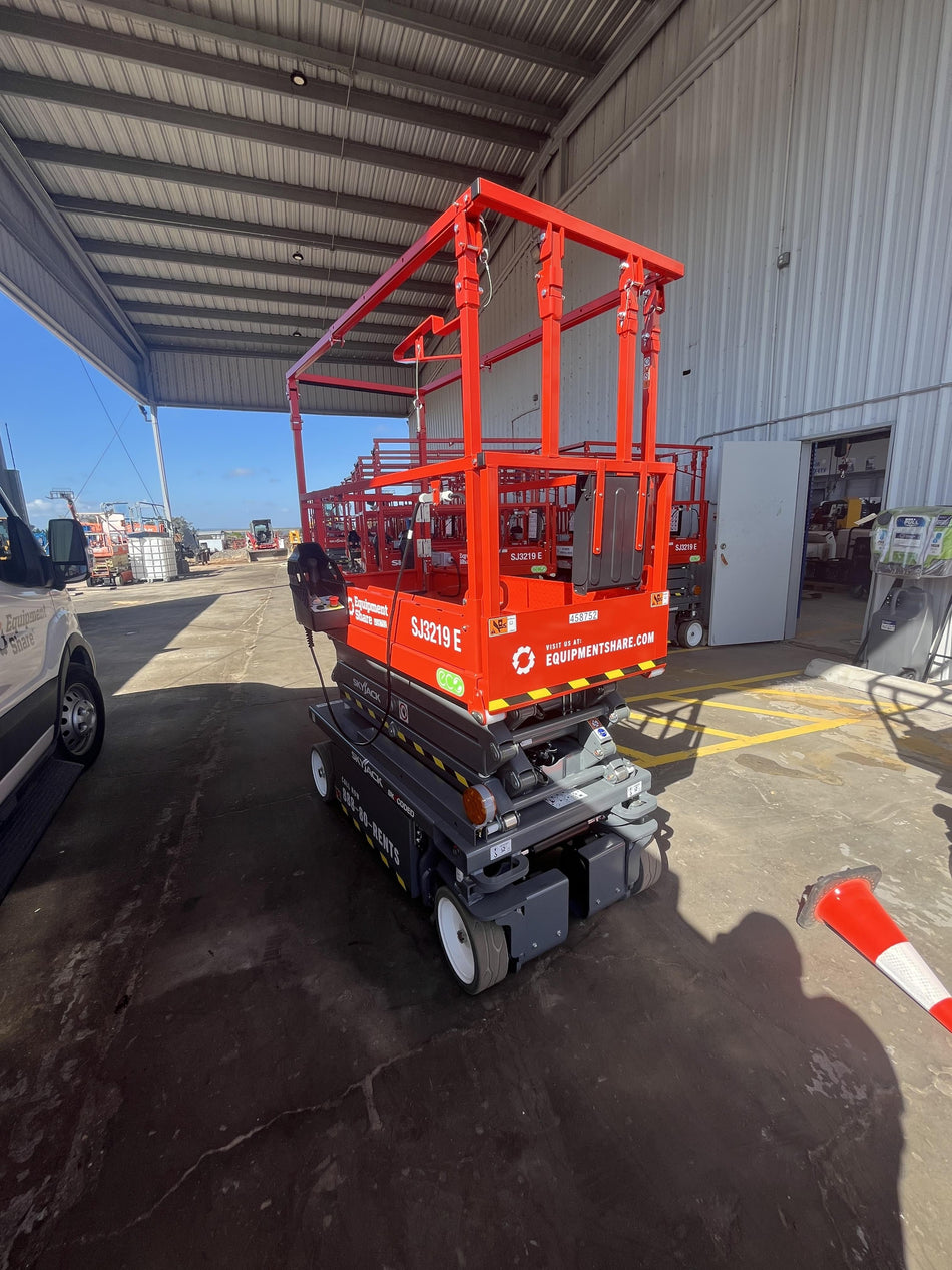 2024 Skyjack SJ3219 Electric Drive, Sld NM Tires, DBcns, RFRails, Power to Platform, T3 + Access Control