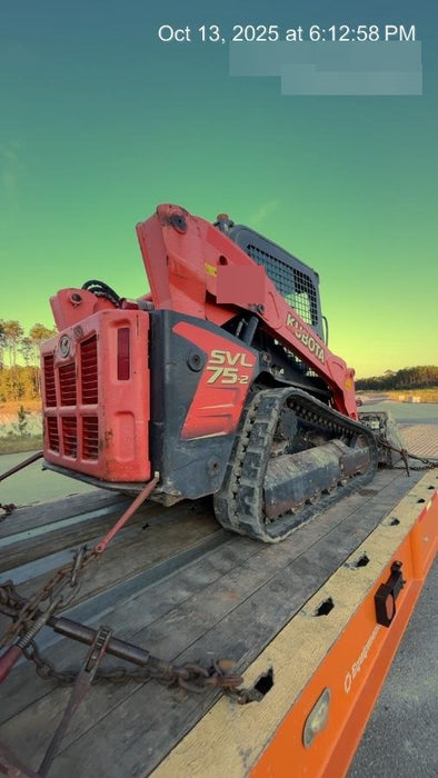 2019 Kubota SVL75-2 Cab/Heat/Air, Standard Tracks, Standard Flow, Hydraulic QC 68" HD Bucket w/ Smooth cutting edge