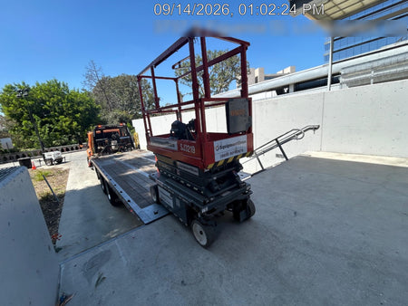 2020 Skyjack SJIII-3219 Solid NM Tires, Half height spring hinged entry gate, Dual Beacons, 800W Inverter