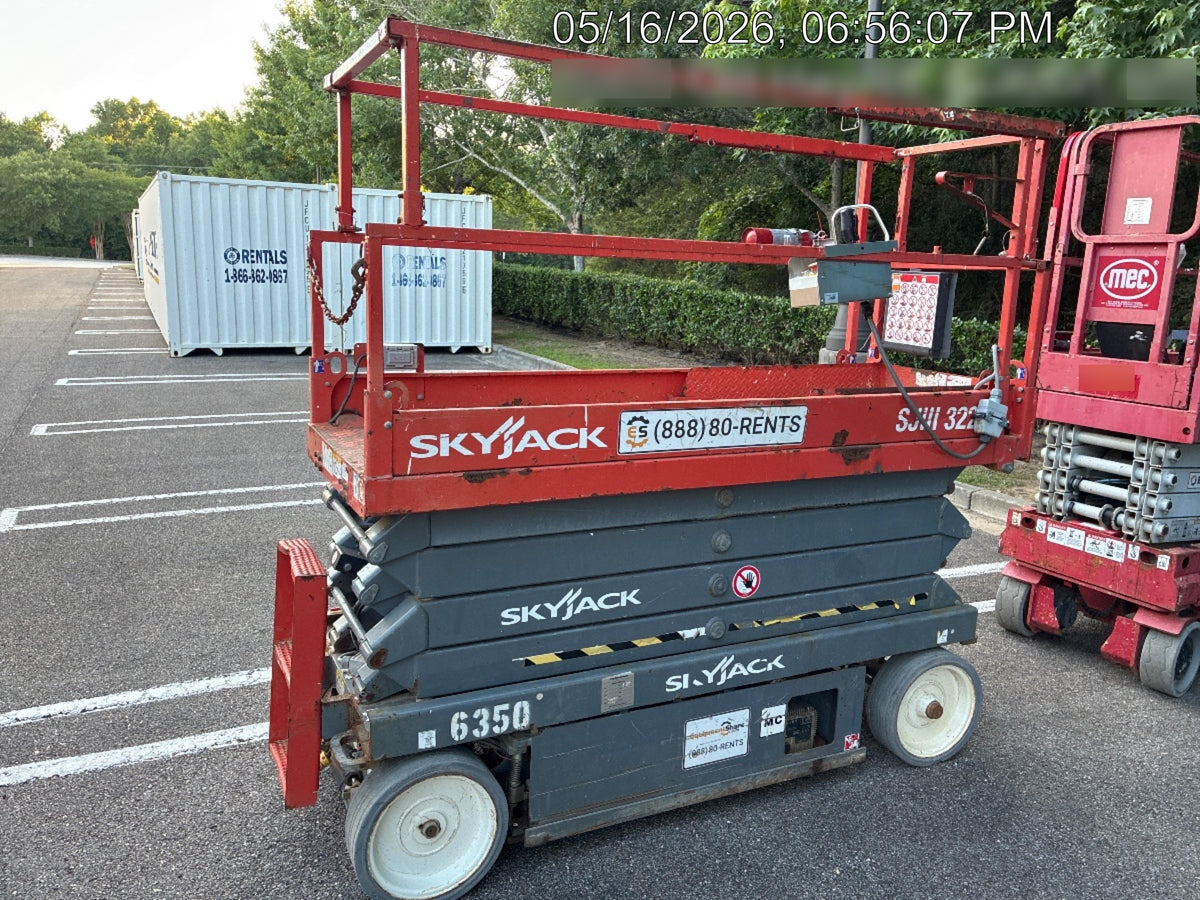2017 SKYJACK SJIII-3226