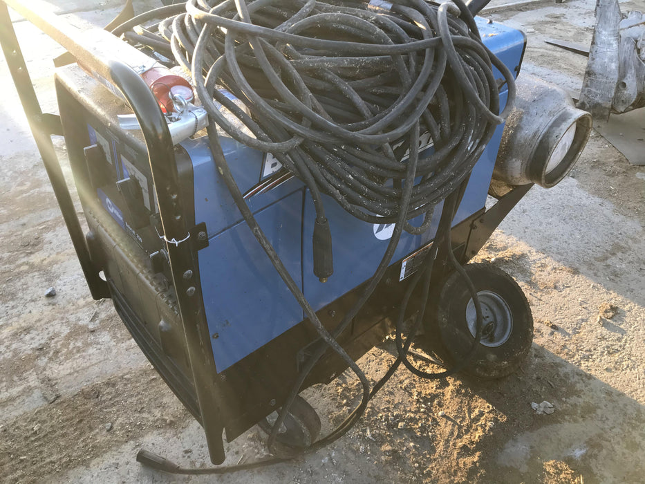 2019 Miller Electric BOBCAT 250 Standard w/Running Gear, Bracket, Hose