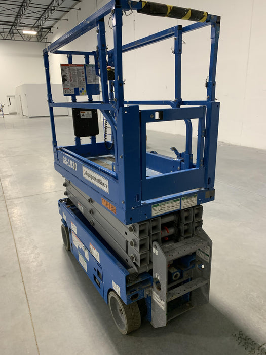 2020 Genie GS-1930 Solid Non Marking Tires, Beacon, Folding rails with half height swing gate