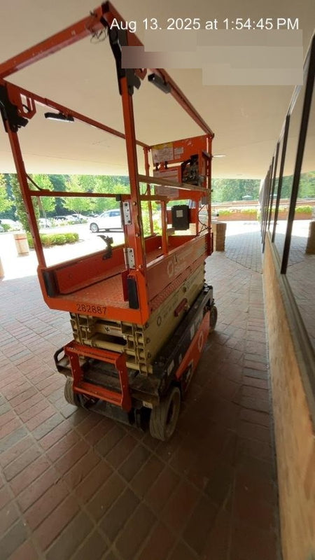 2022 JLG ES1932